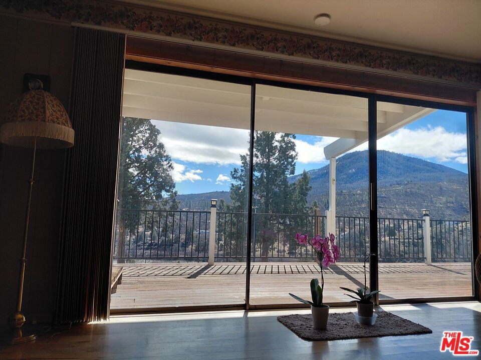 3721 Copco Road Property Photo 11