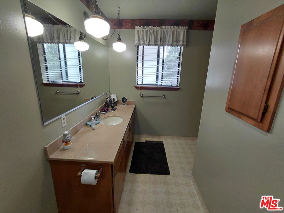 3721 Copco Road Property Photo 18