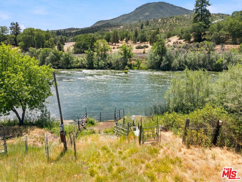 3721 Copco Road Property Photo 35