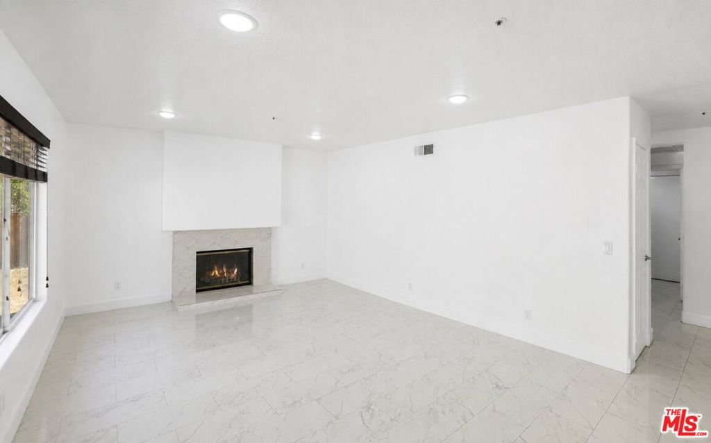 14930 Fernleaf Street Property Photo 5