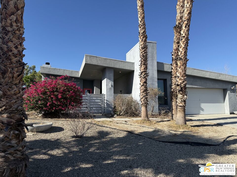 67608 Long Canyon Lane Property Photo 1