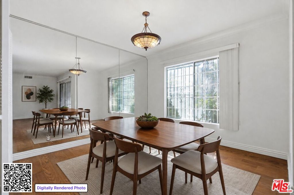 837 S Windsor Boulevard 6 Property Photo 6