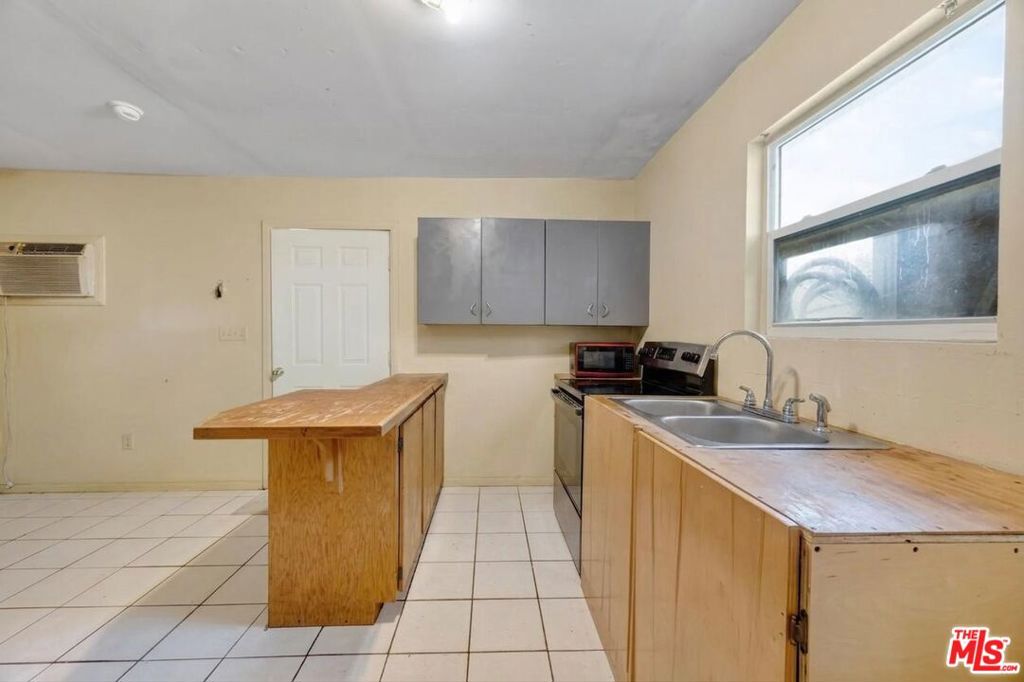 807 Shalimar Drive Property Photo 38