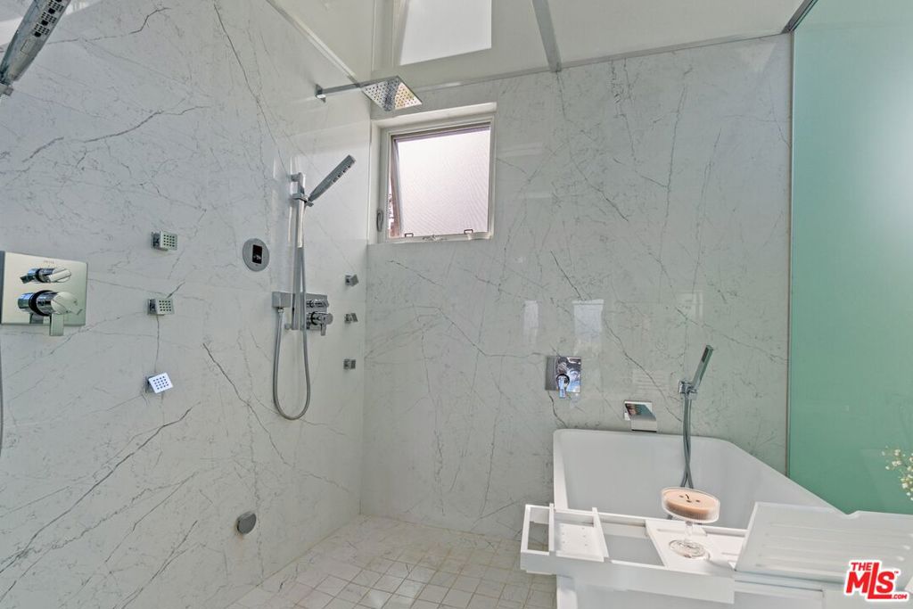 28405 Via Acero Street Property Photo 20