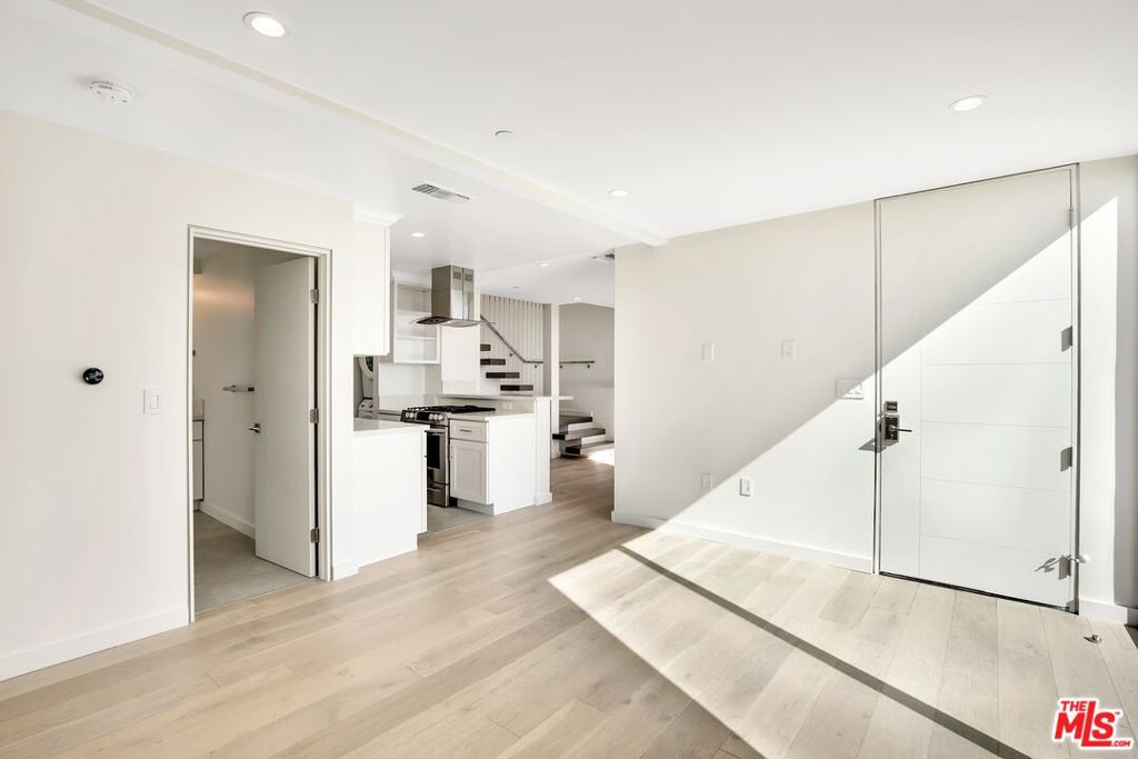 28405 Via Acero Street Property Photo 51