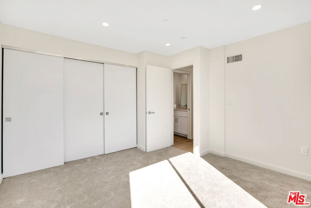 28405 Via Acero Street Property Photo 59