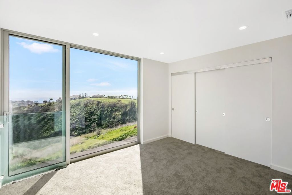 28405 Via Acero Street Property Photo 66