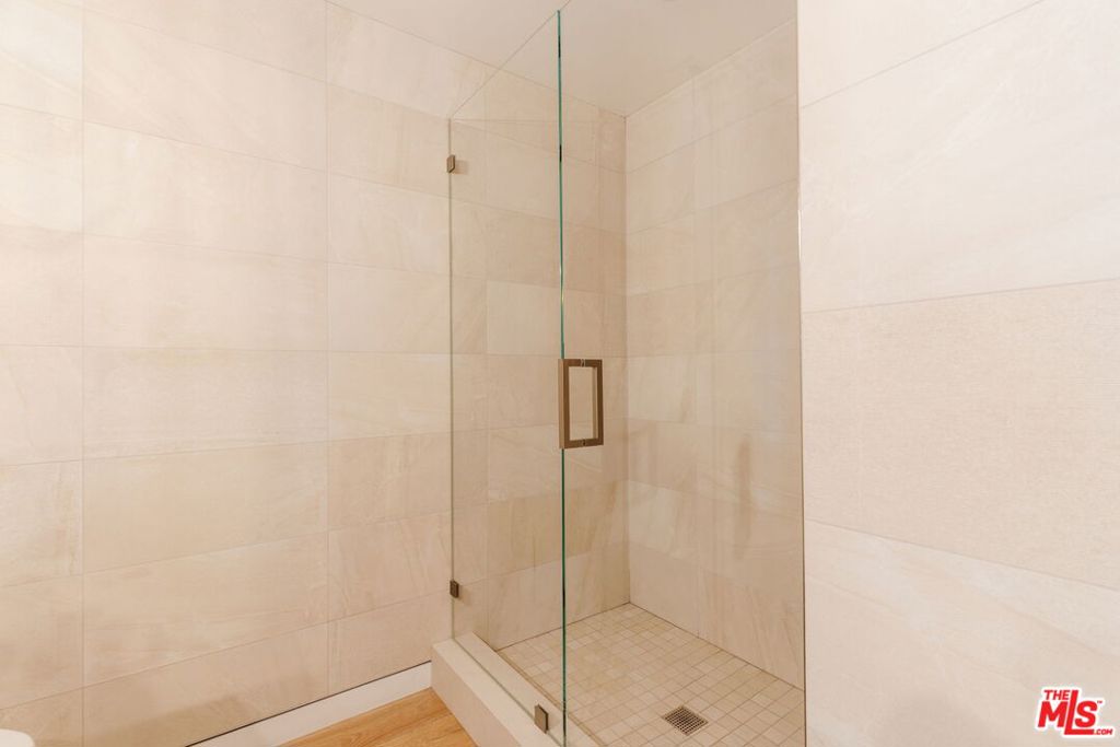 3642 Beverly Ridge Drive Property Photo 29
