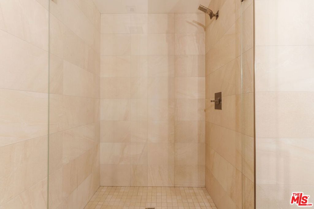 3642 Beverly Ridge Drive Property Photo 30