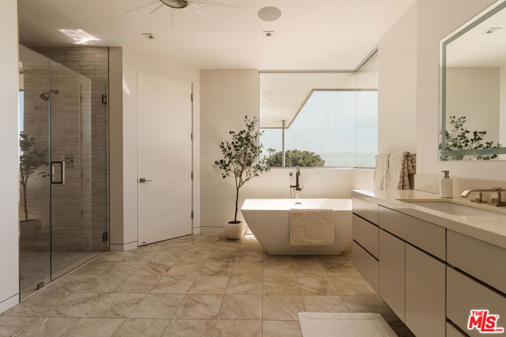 3642 Beverly Ridge Drive Property Photo 62