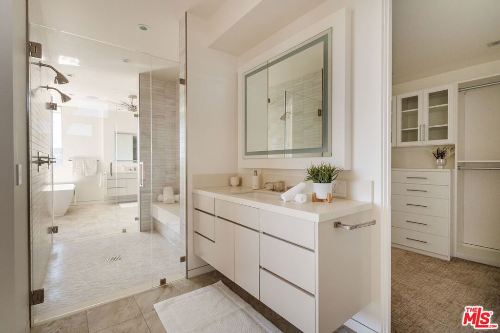 3642 Beverly Ridge Drive Property Photo 67