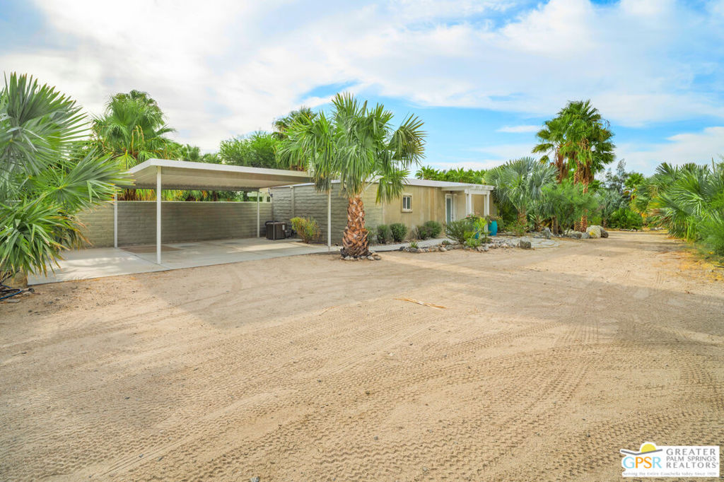 19900 Diamond Avenue Property Photo 2