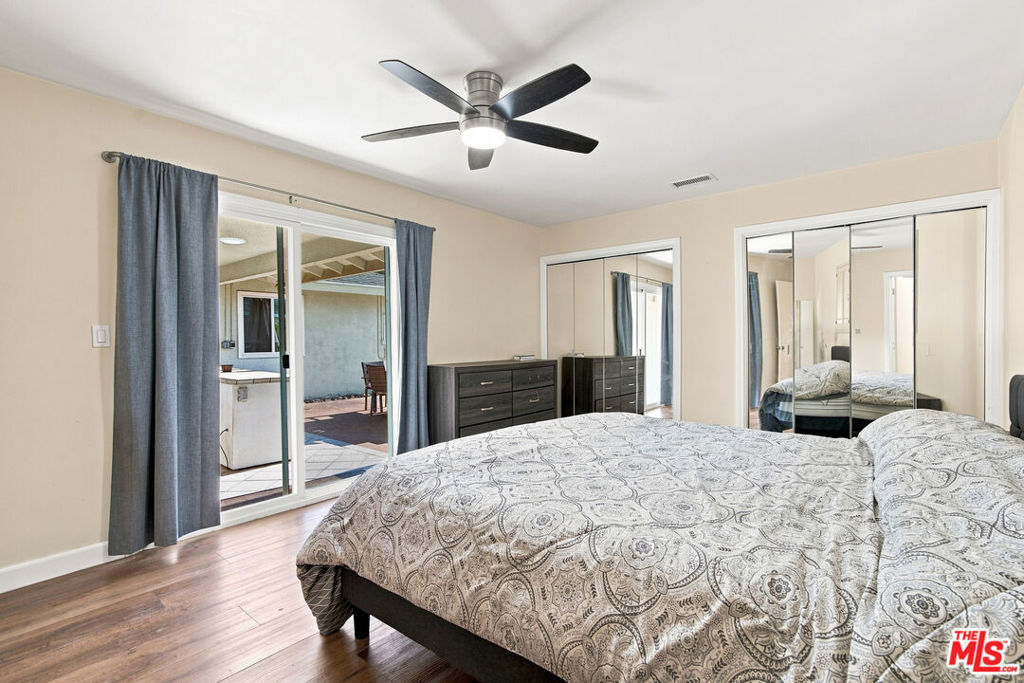 1873 Rosemount Avenue Property Photo 23