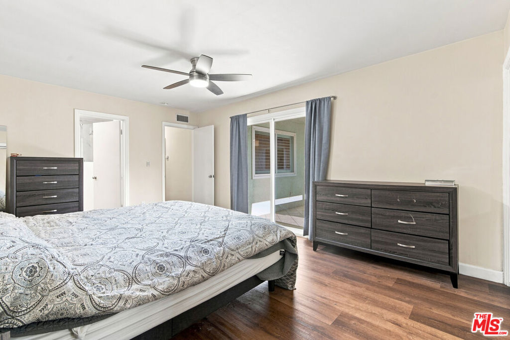1873 Rosemount Avenue Property Photo 24