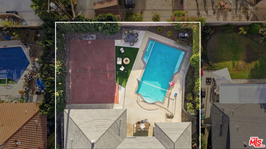 1873 Rosemount Avenue Property Photo 54