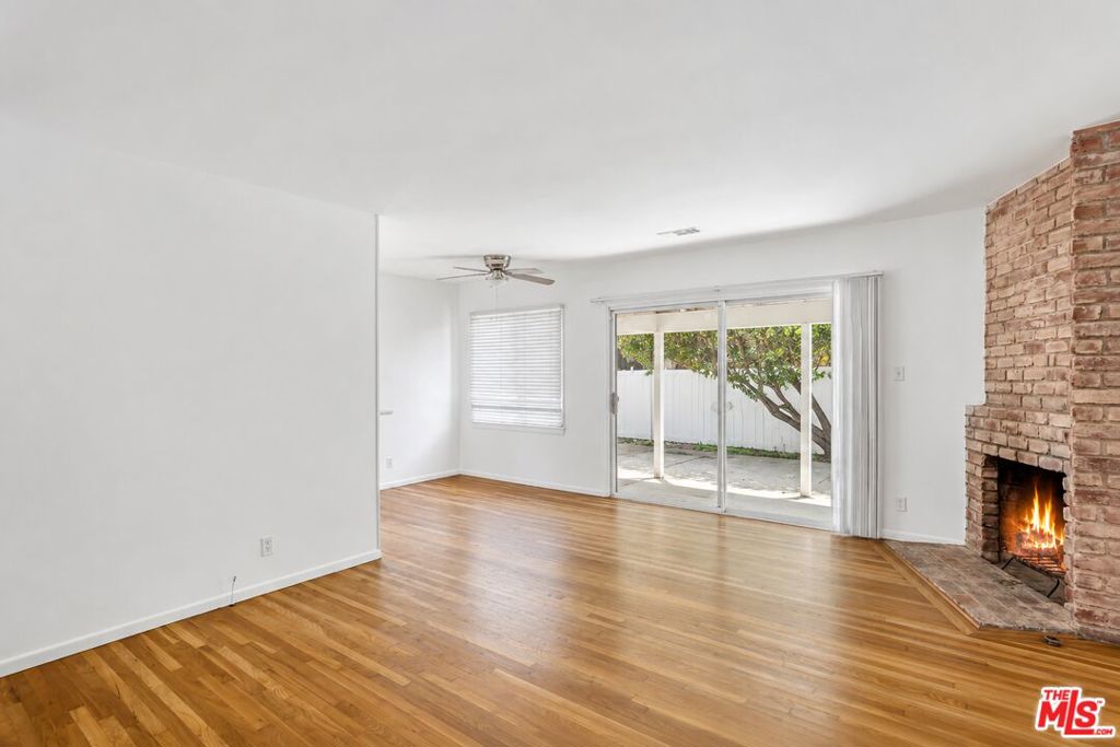 15905 Enadia Way Property Photo 4