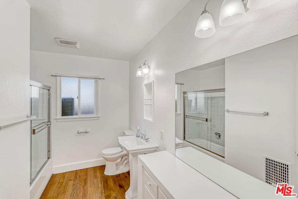 15905 Enadia Way Property Photo 15