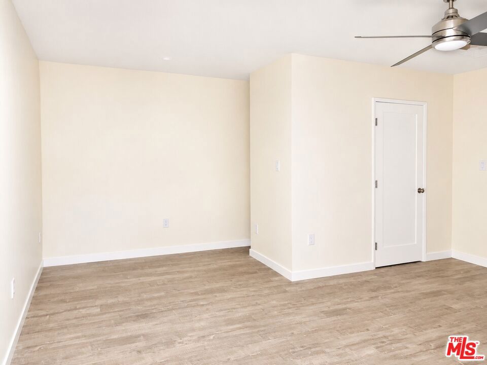 15905 Enadia Way Property Photo 32
