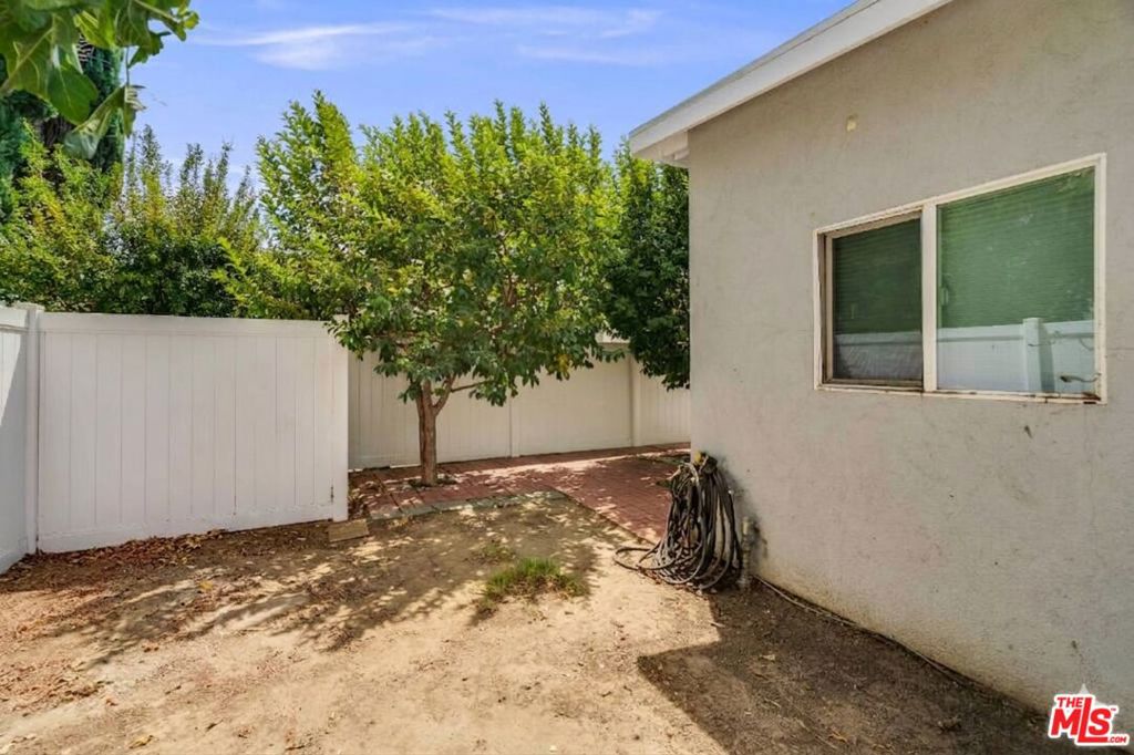 15905 Enadia Way Property Photo 40
