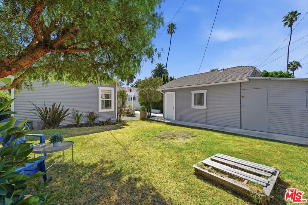 5345 S Victoria Avenue Property Photo 40