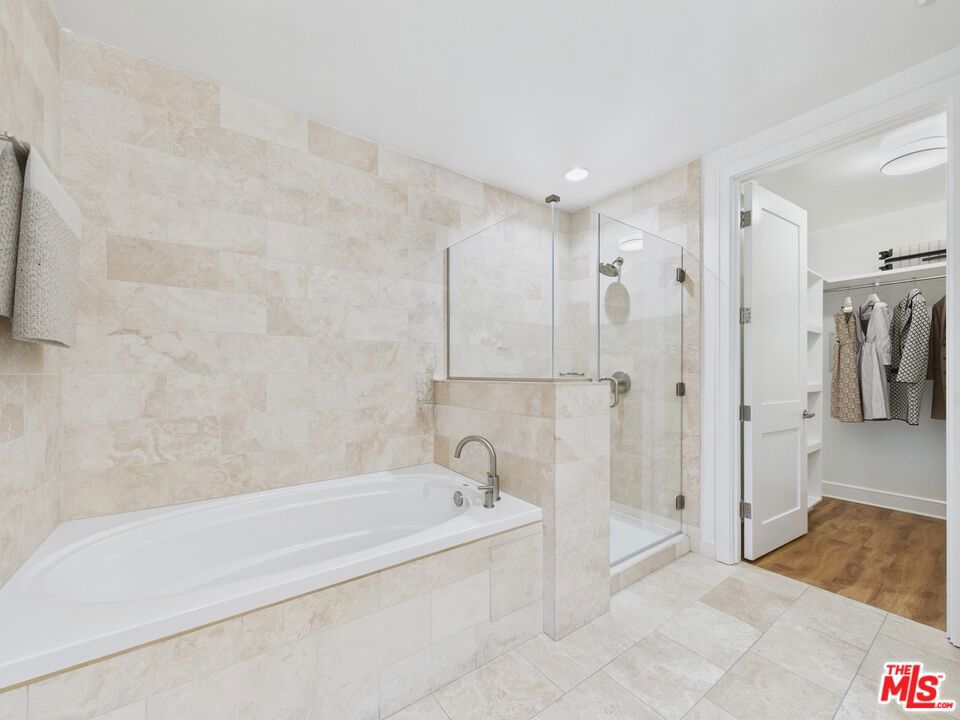 10700 Wilshire Boulevard 706 Property Photo 7
