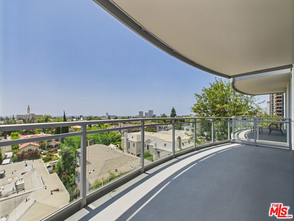 10700 Wilshire Boulevard 706 Property Photo 15