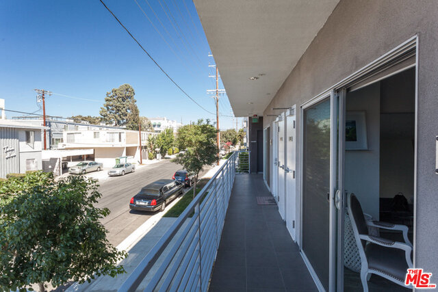 11776 Idaho Avenue 401 Property Photo 2