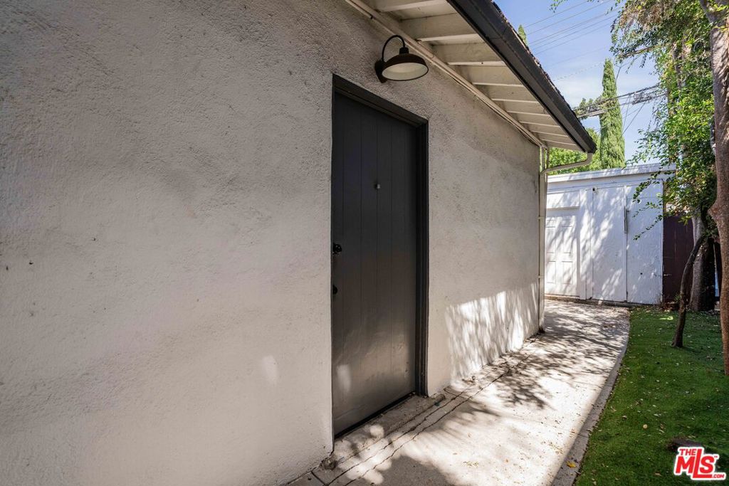 6514 Coldwater Canyon Avenue Property Photo 29