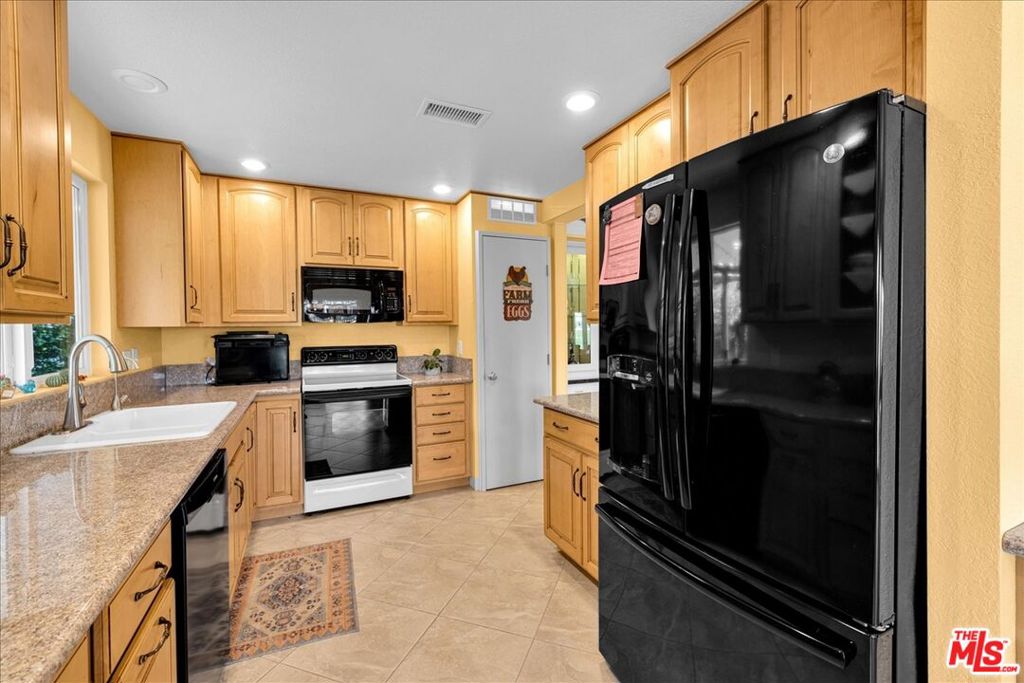 73450 Country Club Drive Spc 259 Property Photo 10