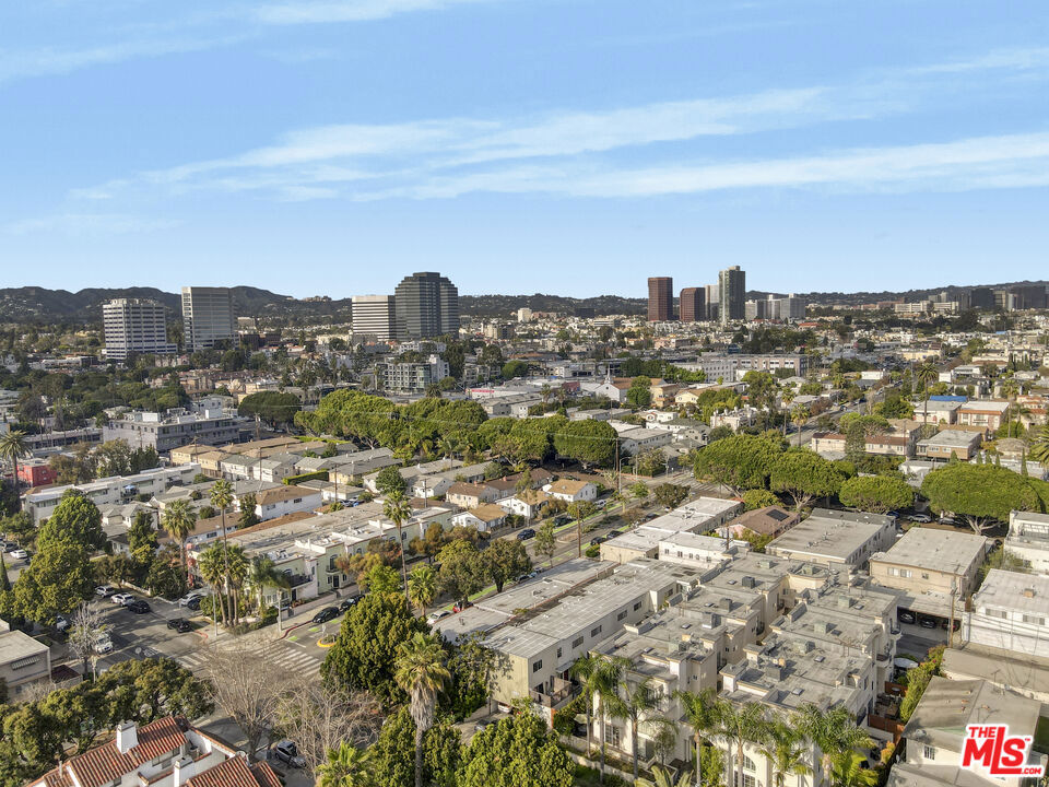 1507 Berkeley Street Property Photo 19