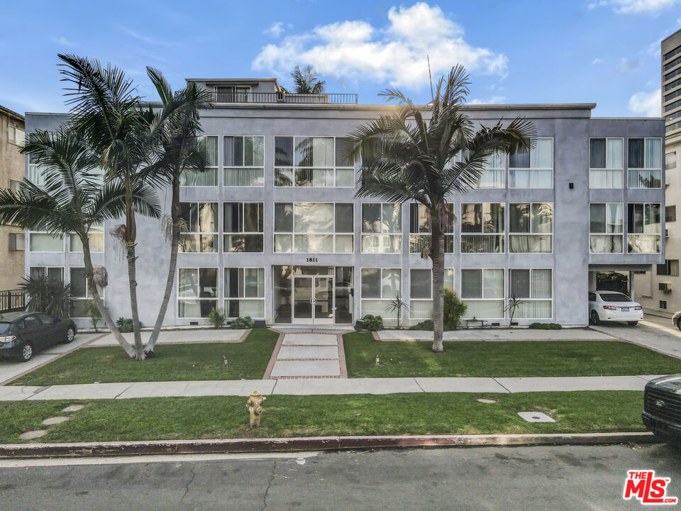 1811 S Bentley Avenue Property Photo 1