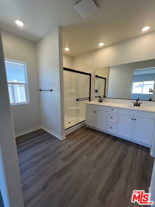 7323 Chetco River Street Property Photo 16