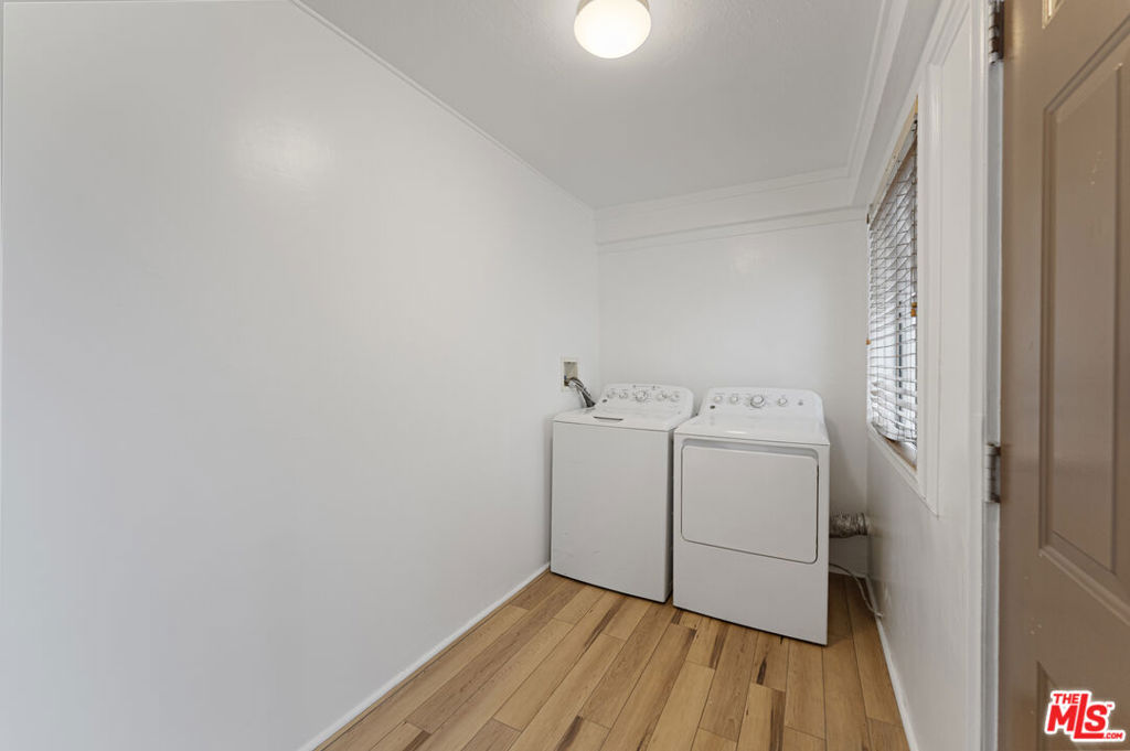 1300 Sanborn Avenue Property Photo 19