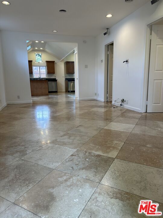 2454 Penmar Property Photo 12