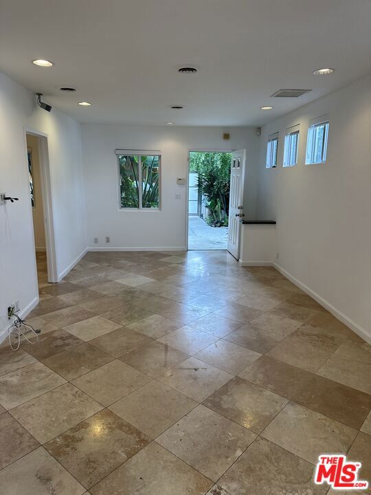 2454 Penmar Property Photo 24