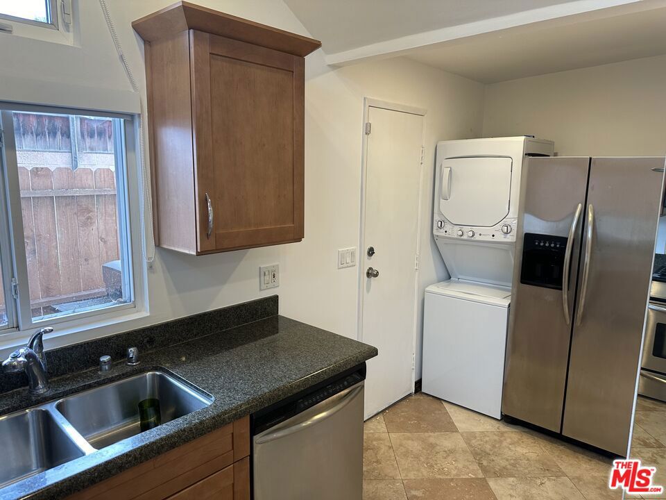2454 Penmar Property Photo 34