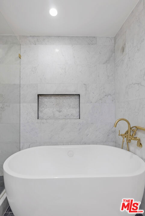 20 Catamaran Street 104 Property Photo 26