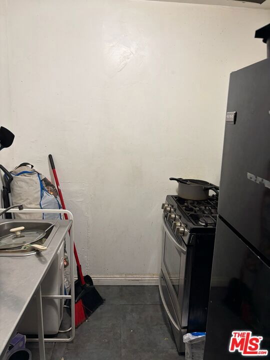 155 W 75th Street Property Photo 16