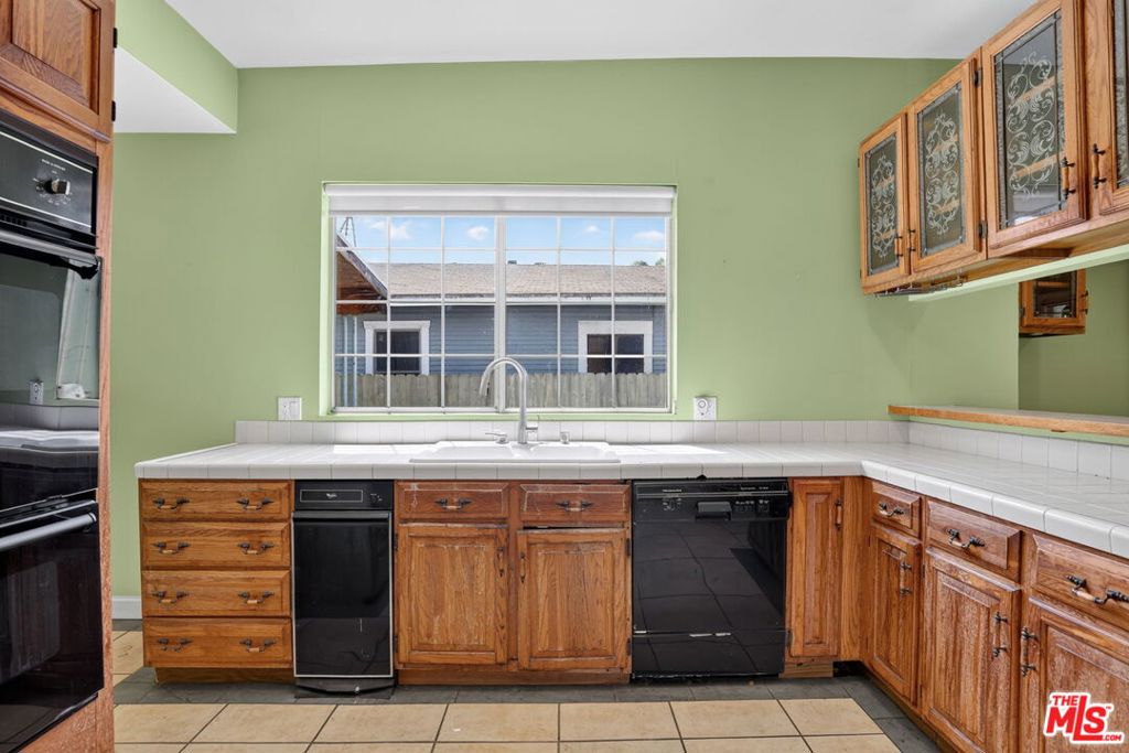 3574 Schaefer Street Property Photo 10