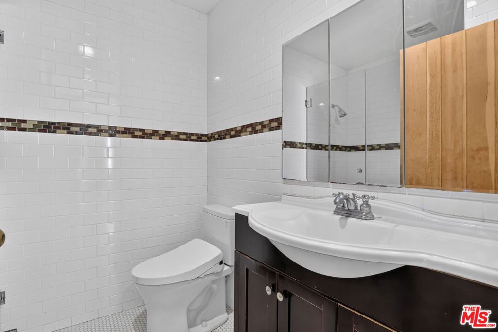 3574 Schaefer Street Property Photo 20