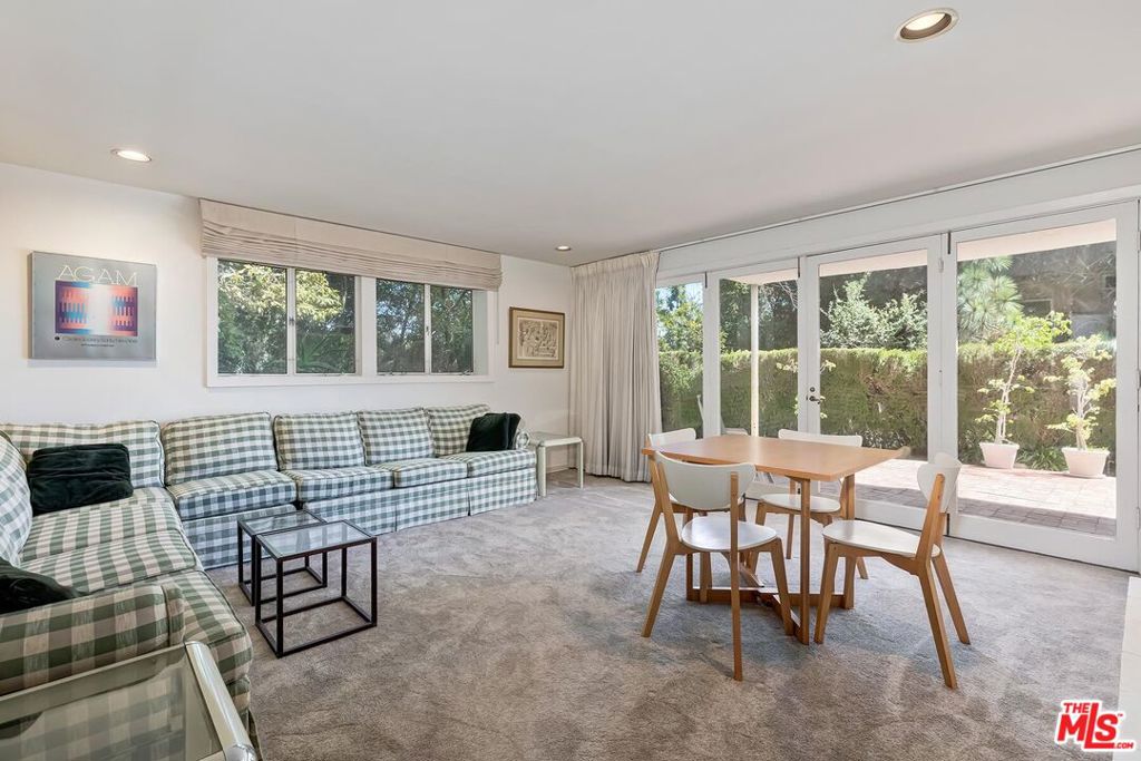 131 Ashdale Avenue Property Photo 11