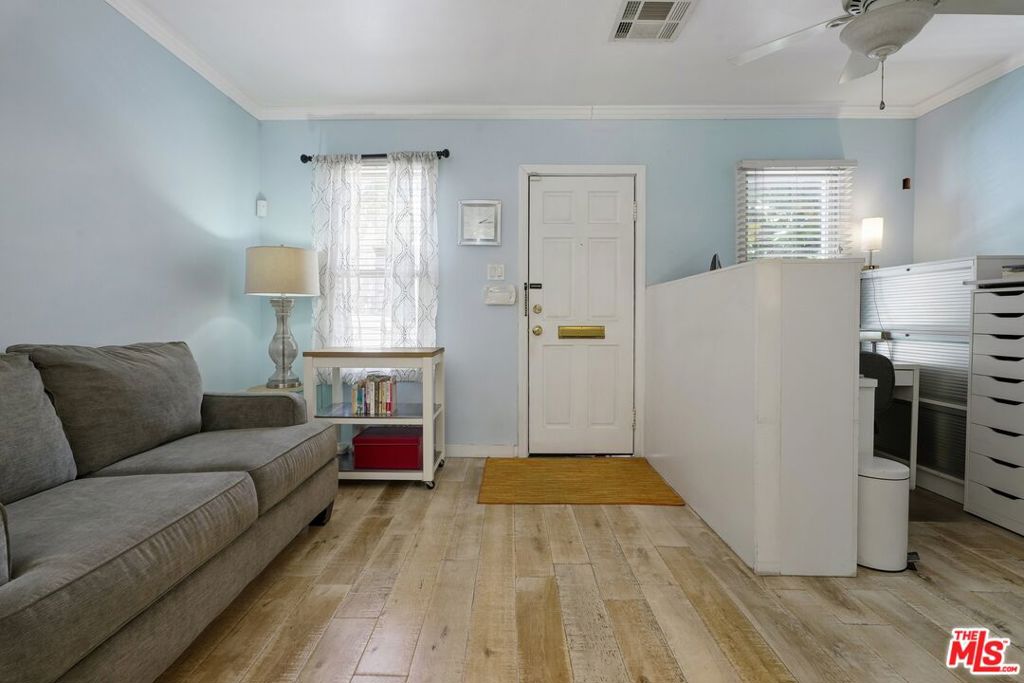 715 Ramage Street Property Photo 8