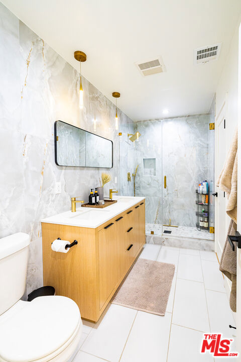1485 Norwich Avenue Property Photo 13