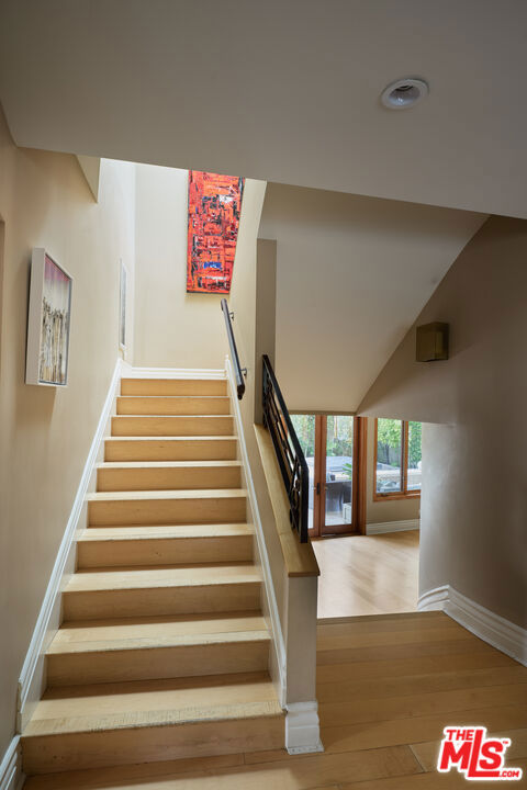 12960 San Vicente Boulevard Property Photo 17