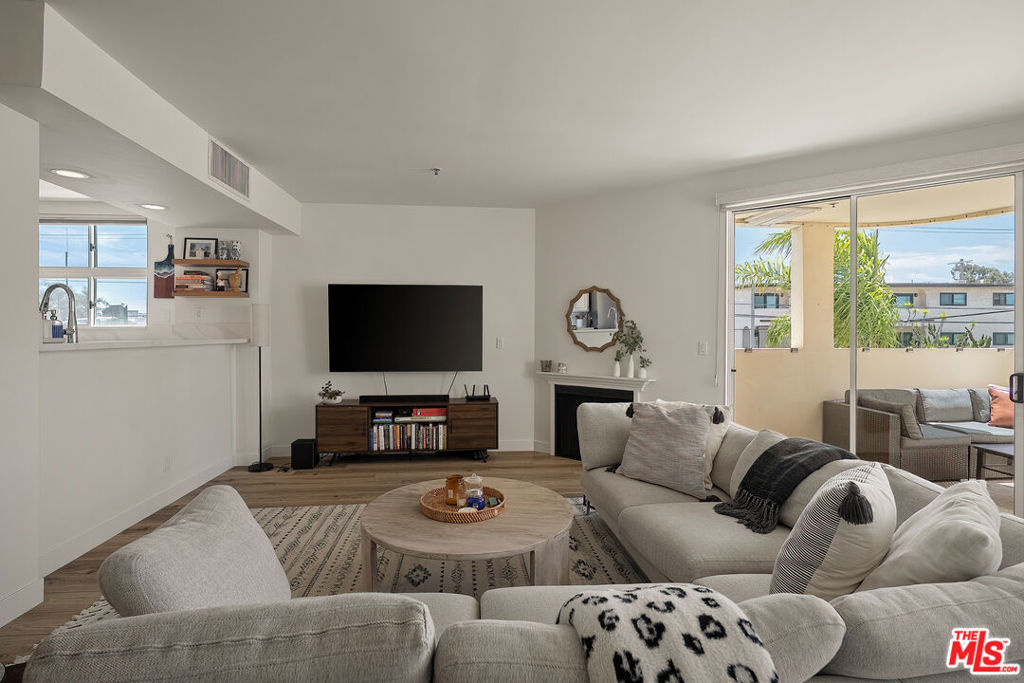 255 Main Street 101 Property Photo 22