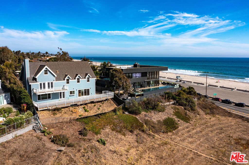 6457 Surfside Way Property Photo 1