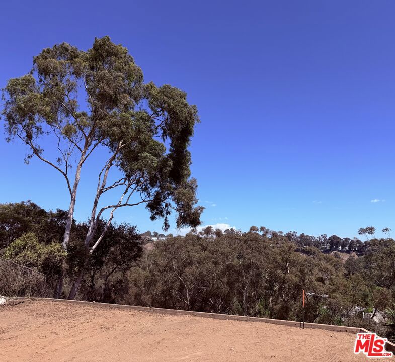824 Chautauqua Boulevard Property Photo 10