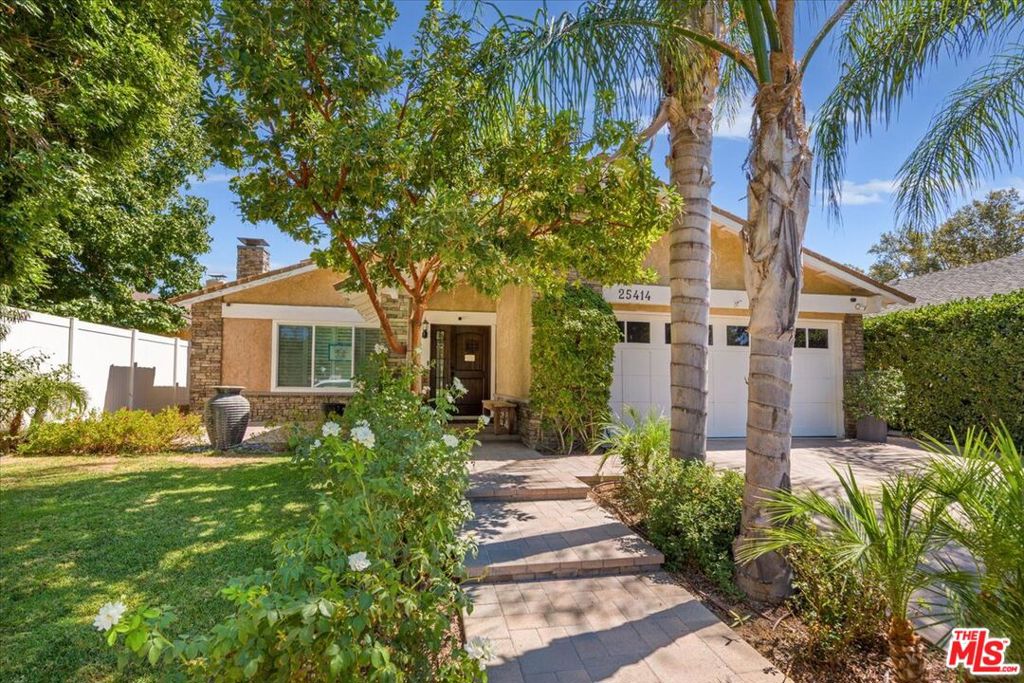 25414 Via Dabna Property Photo 1