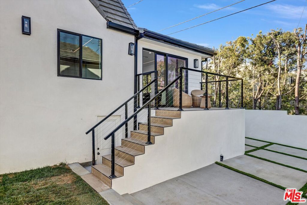 11404 Biona Drive Property Photo 47