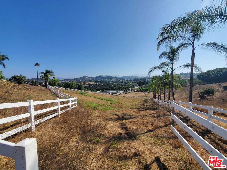 32063 Via Ararat Drive Property Photo 14
